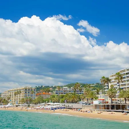 Deluxe Seaview Balcony - 2 Min Palais & *