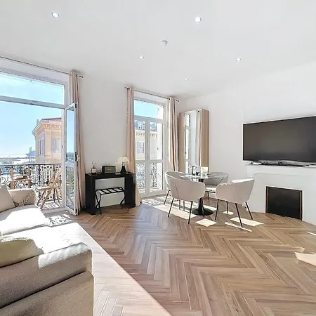 Deluxe Seaview Balcony - 2 Min Palais & * Канны