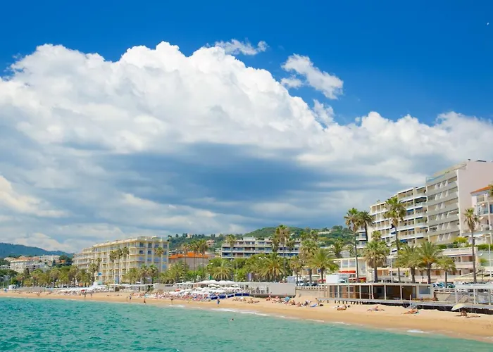 Deluxe Seaview Balcony - 2 Min Palais & *