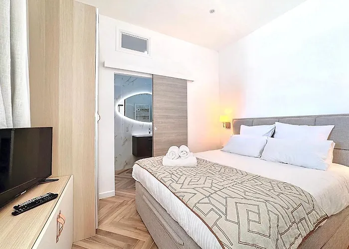 Deluxe Seaview Balcony - 2 Min Palais & Appartement Cannes