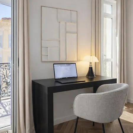 Deluxe Seaview Balcony - 2 Min Palais & شقة *